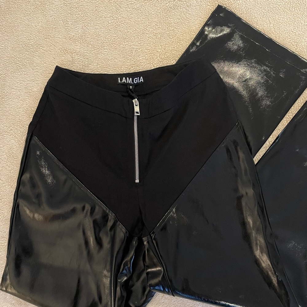 I.AM.GIA Ariel Pants Size Small (Brand New)